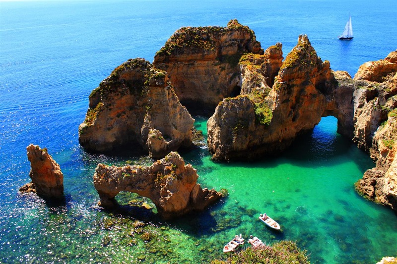 Caves and Coastline Boat Tours